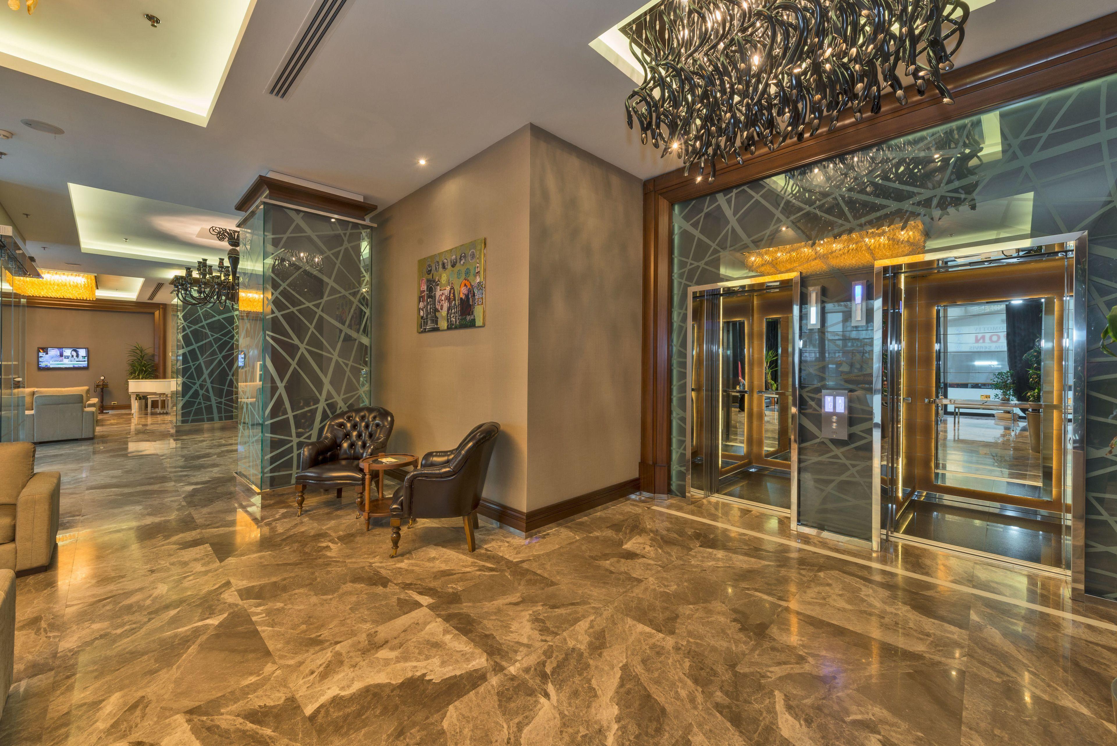 Istanbul Dora Hotel — Fotos 1